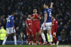 开云体育登录-埃弗顿客场战胜西汉姆，表现强势