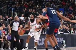 开云体育官网-快船双杀爵士，状态火爆