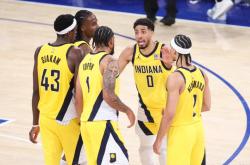 开云APP-活塞逆转步行者，取得宝贵胜利