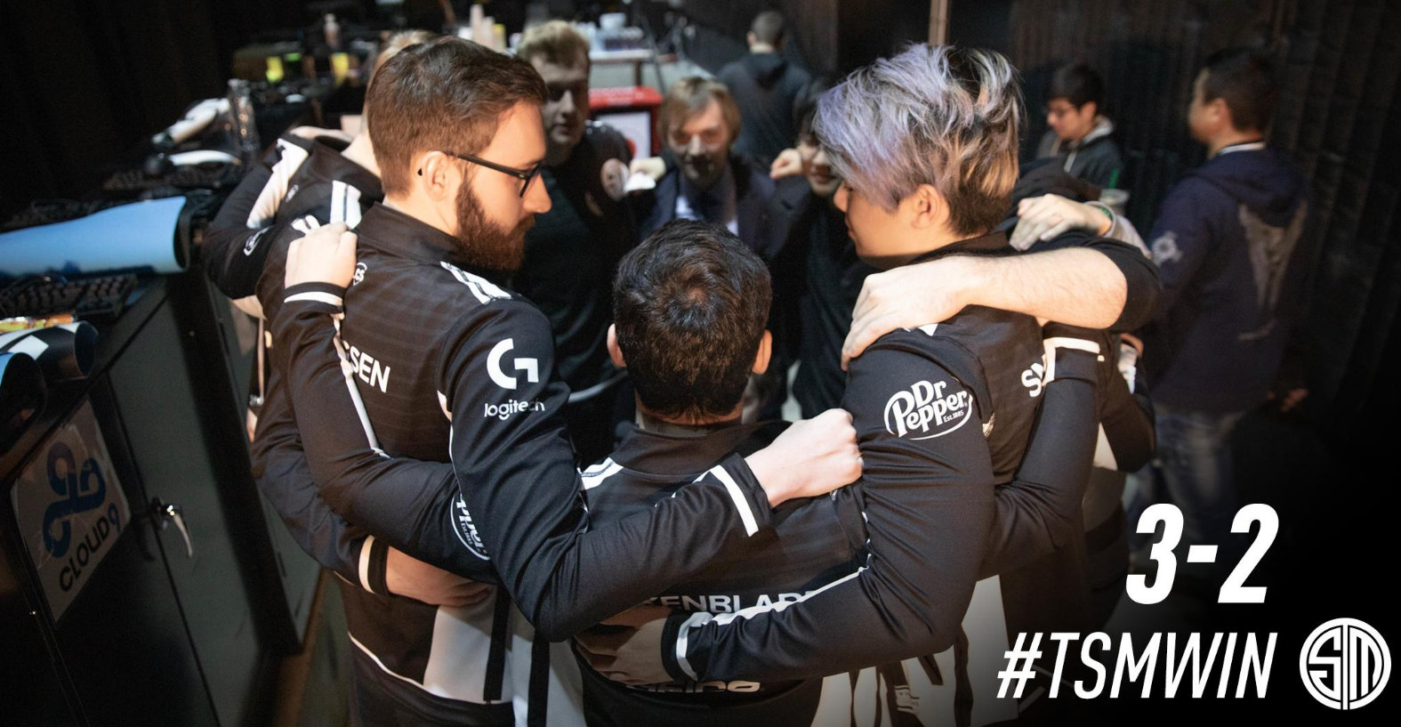 TSM轻取FLY，Viper完成帽子戏法